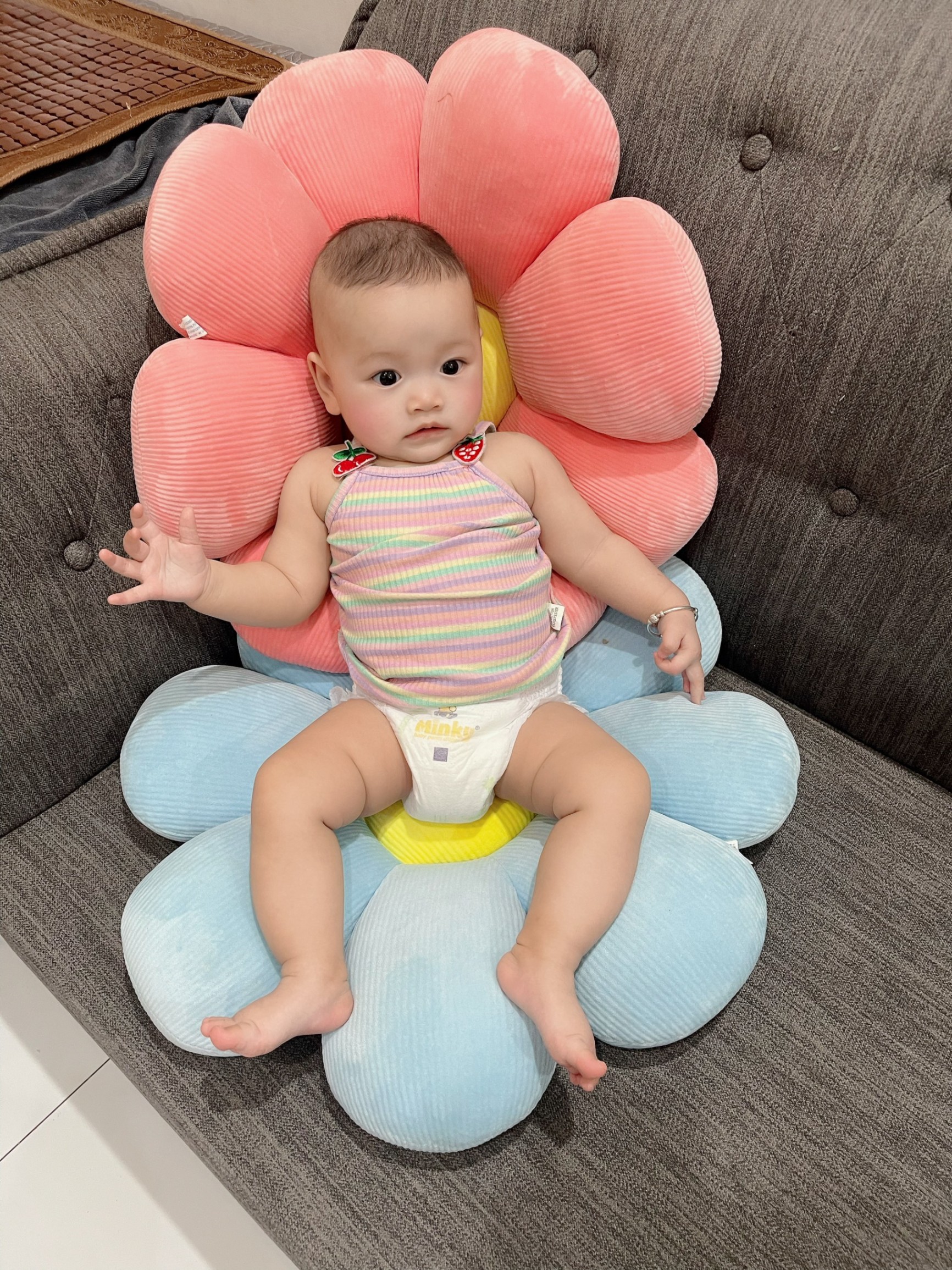 Tã (bỉm) quần size XXXXL (dưới 25kg)  56 miếng